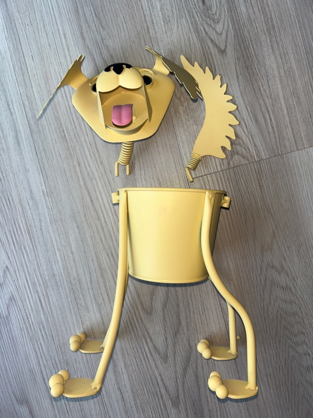 Golden Retriever Metal Dog Planter Yellow Garden Home Whimsical Accent